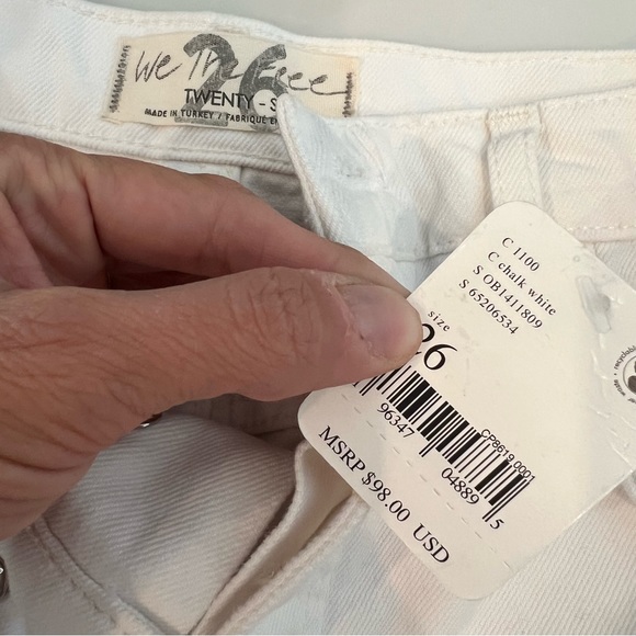 Free people Tapered baggy boyfriend jean NWT $98 - Picture 6 of 6